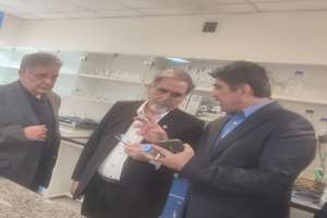 بازدید رییس دانشگاه علوم پزشکی شهید بهشتی و جمعی از مسئولان معاونت علمی، فناوری و اقتصاد دانش بنیان ریاست جمهوری ، صندوق نوآوری و شکوفایی و مرکز همکاری‌های تحول و پیشرفت ریاست جمهوری